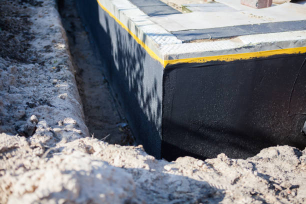 Flood containment and hydraulic sealing in Bunker Hill, IN